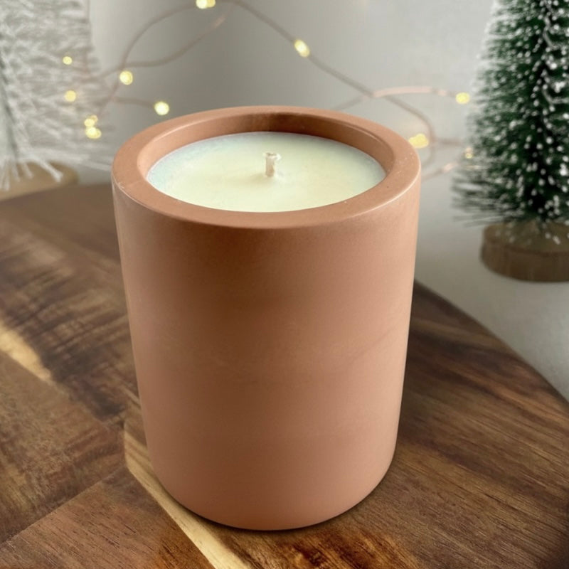 Bougie parfumée de Noël Louise - Rocher praliné
